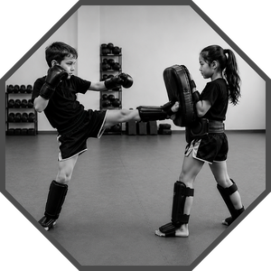 PHOTO D'UN COURS DE BOXE ENFANT PARIS 5