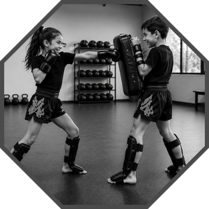 Photo d'un cours de Boxe Enfant (coup de poing)